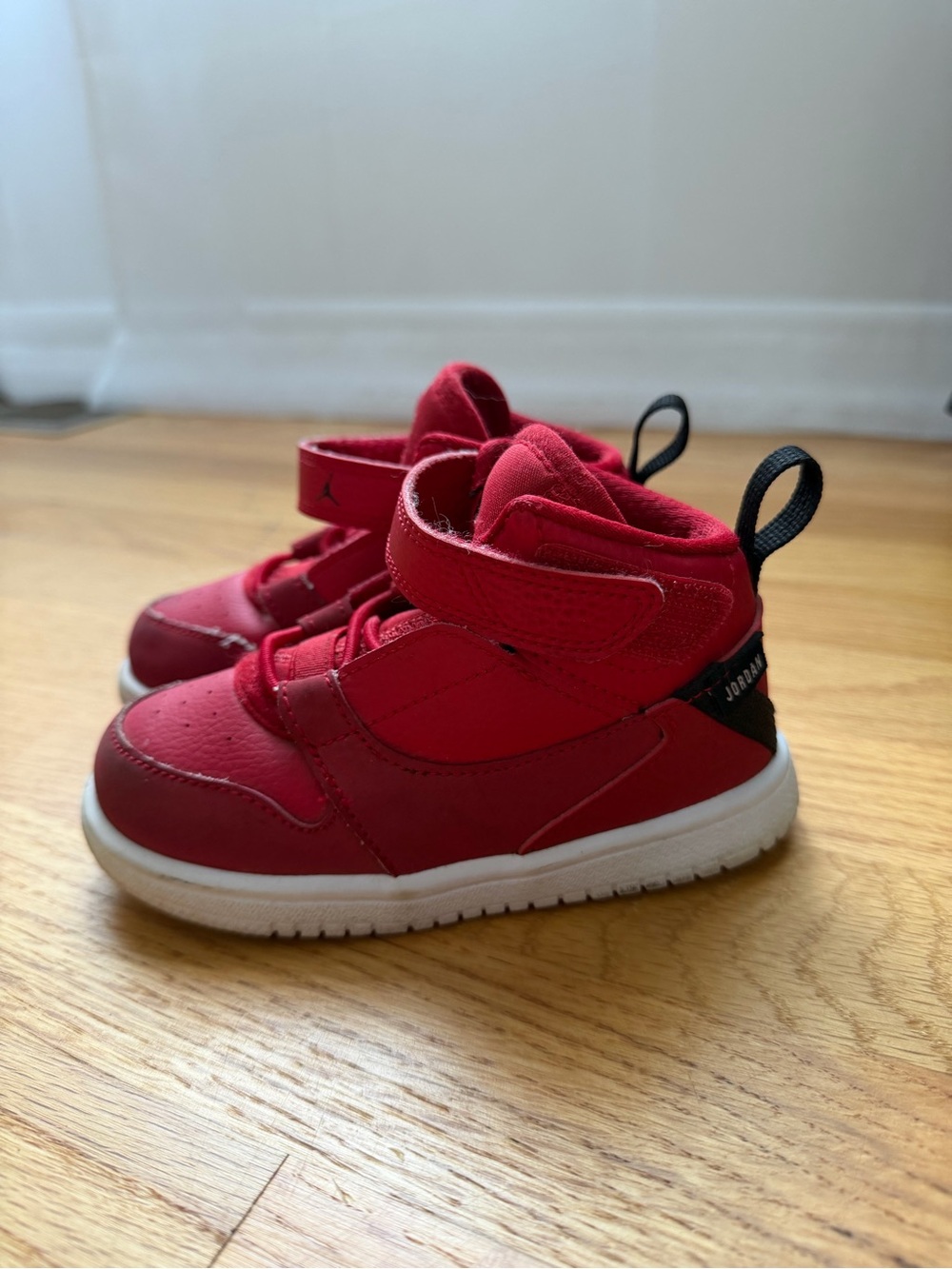 Jordan Kids Red High-Top Sneakers with White Sole